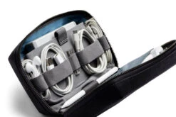 Bellroy Tech Kit 9 Bellroy Tech Kit -Birkenstock Store bellroy etka black web 04 1100x