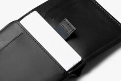 Bellroy Note Sleeve 8 Bellroy Note Sleeve -Birkenstock Store bellroy wnsc black imgix 03 1100x