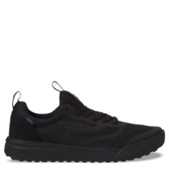 Vans UltraRange EXO In Black/Black